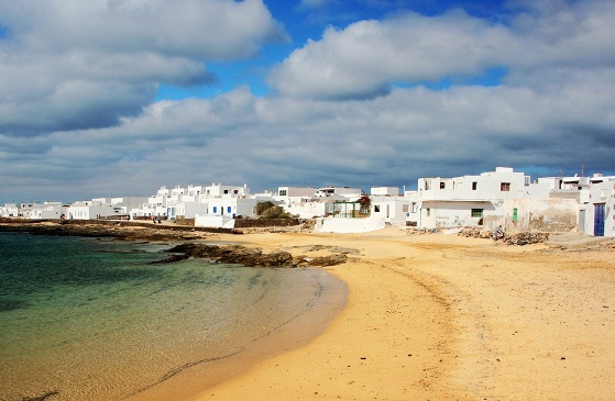 come arrivare da lanzarote alla graciosa